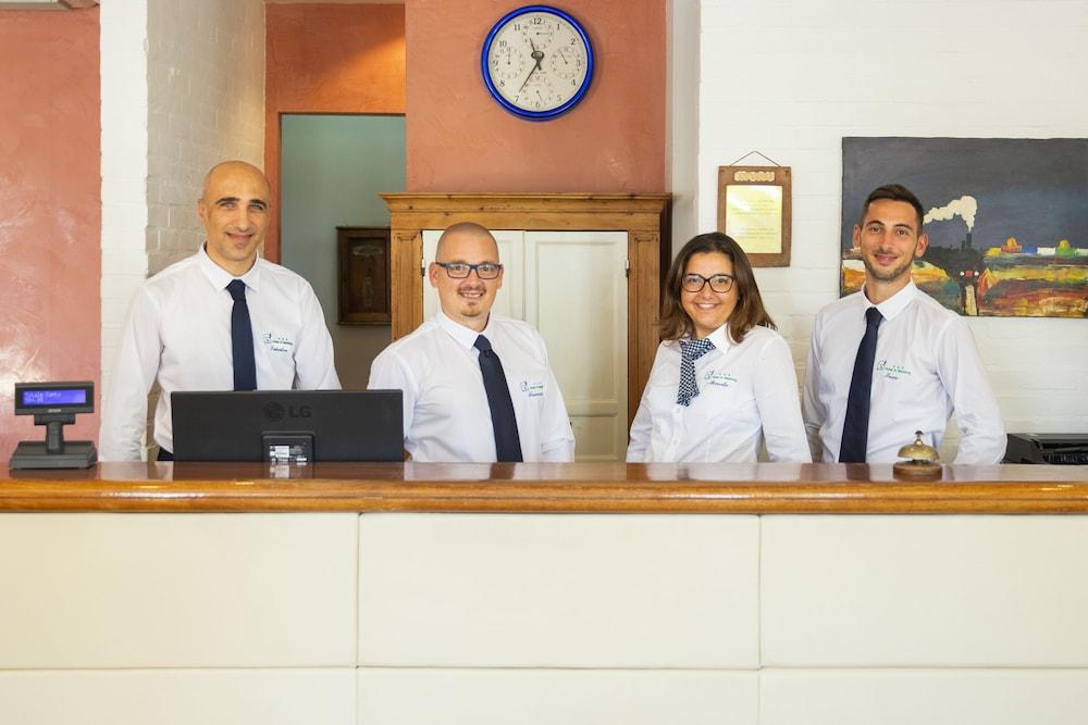 Hotel Al Madarig Castellammare del Golfo Dış mekan fotoğraf